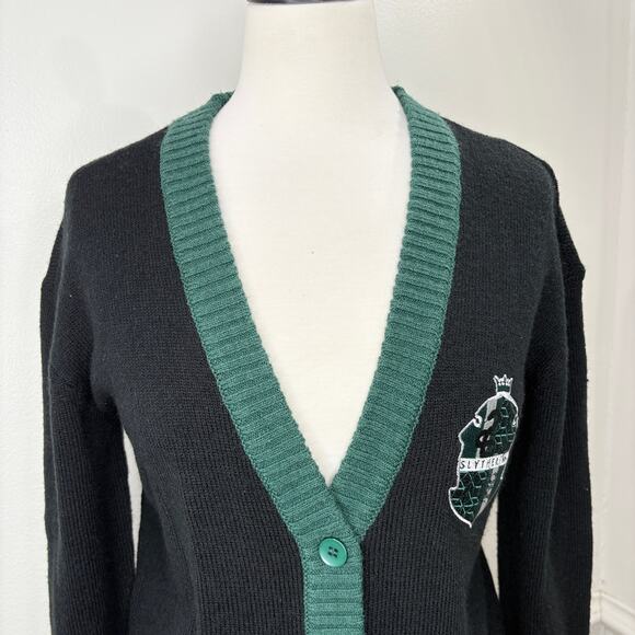 Harry Potter Womens Size XS Slytherin Cardigan Sweater V-Neck Varsity Academia - Picture 10 of 15